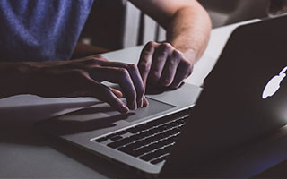 最残忍的体面：明星离婚背后的“三笔烂账”