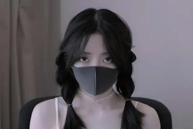 玩偶姐姐P站爆火_玩偶姐姐炒币破产_黑料网红玩偶姐姐,